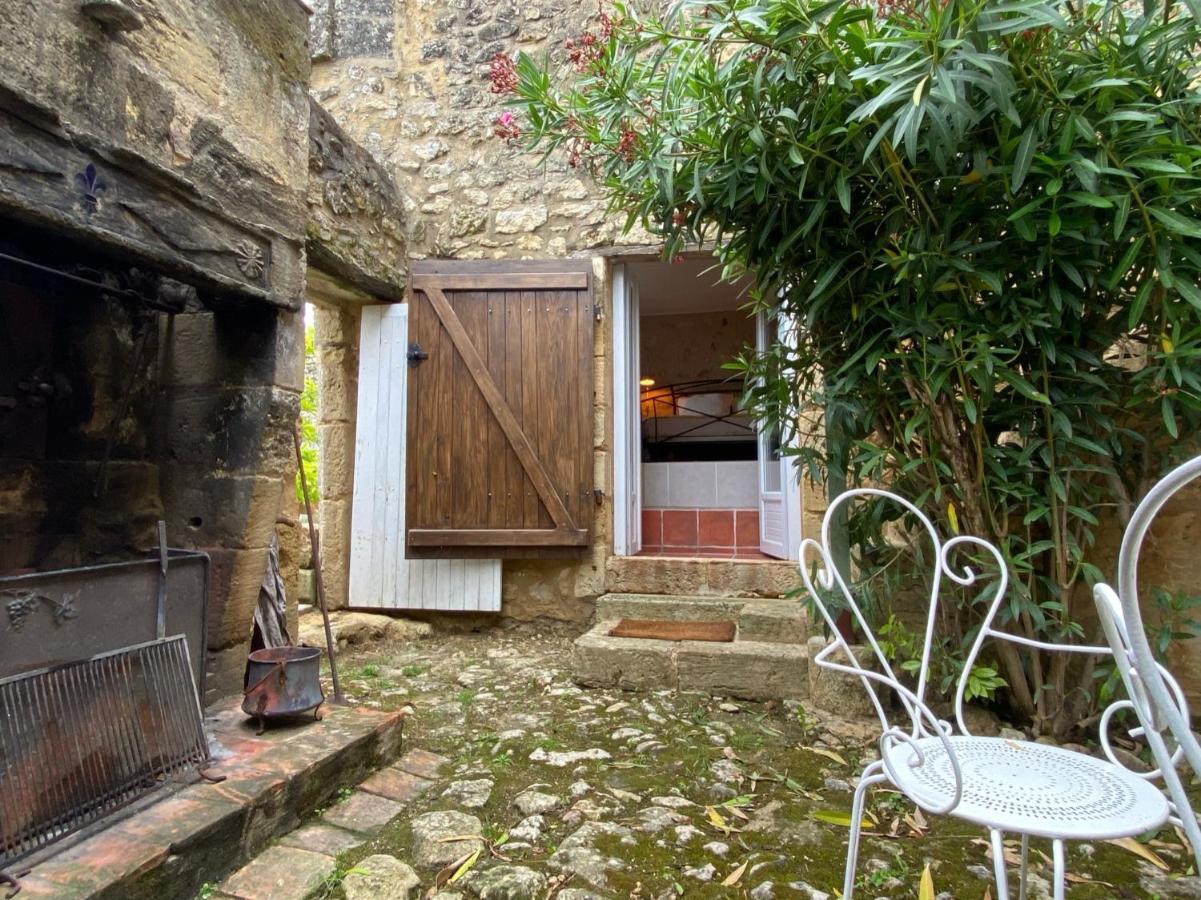 Le Prieure De Saint Pierre Bed & Breakfast Eksteriør bilde