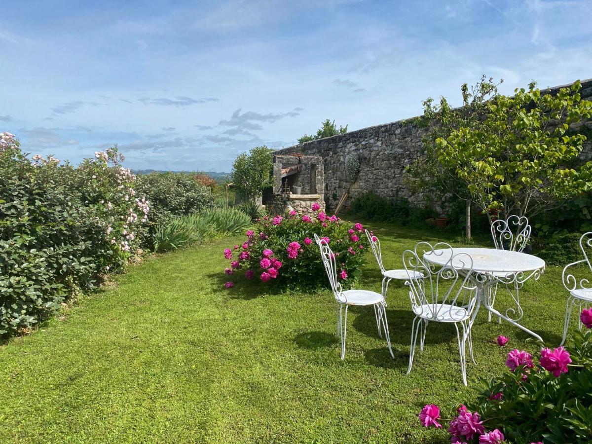 Le Prieure De Saint Pierre Bed & Breakfast Eksteriør bilde