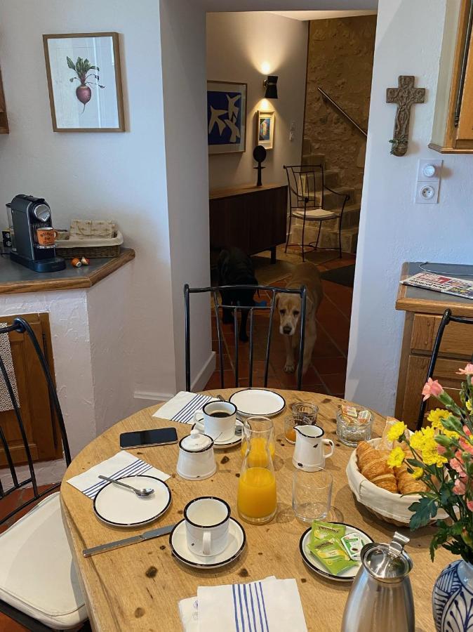 Le Prieure De Saint Pierre Bed & Breakfast Eksteriør bilde