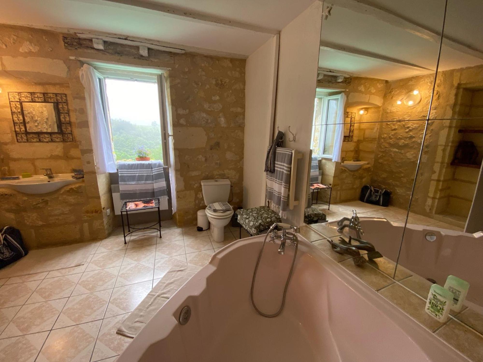 Le Prieure De Saint Pierre Bed & Breakfast Eksteriør bilde